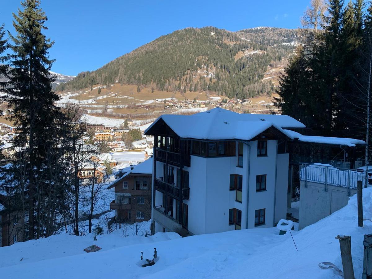 Апартаменти Haus Im Turm Бад-Кляйнкірхгайм Екстер'єр фото