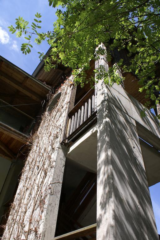 Апартаменти Haus Im Turm Бад-Кляйнкірхгайм Екстер'єр фото
